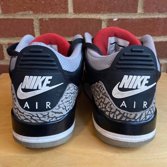 Jordan 3 Retro Black Cement - Picture 5 of 9